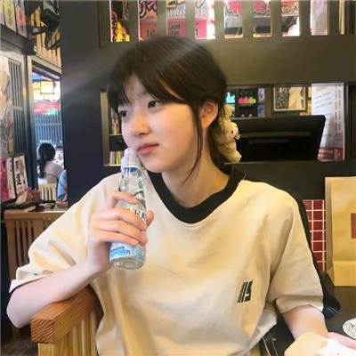绿草如阴
